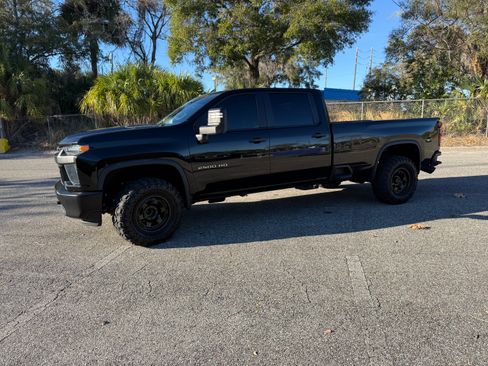 Used 2023 Chevrolet Silverado 2500 W/T w/ WT Fleet Convenience Package image 5