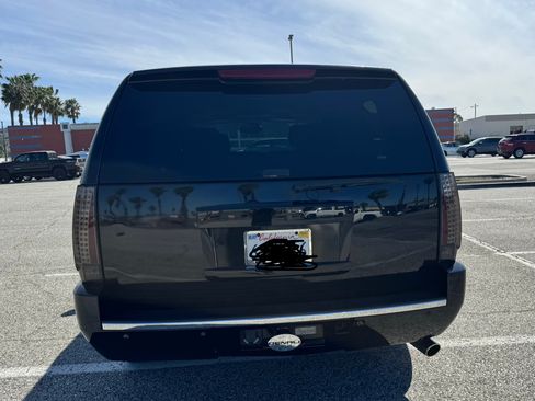 Used 2007 GMC Yukon XL Denali image 10