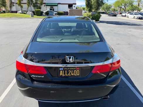 Used 2014 Honda Accord LX image 9
