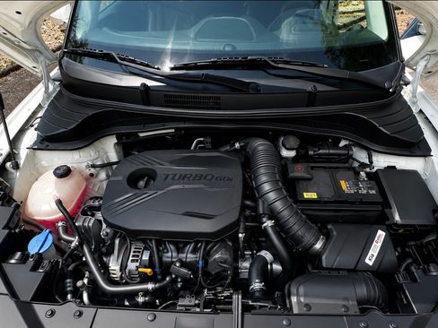 Used 2022 Kia Soul Turbo FWD image 6