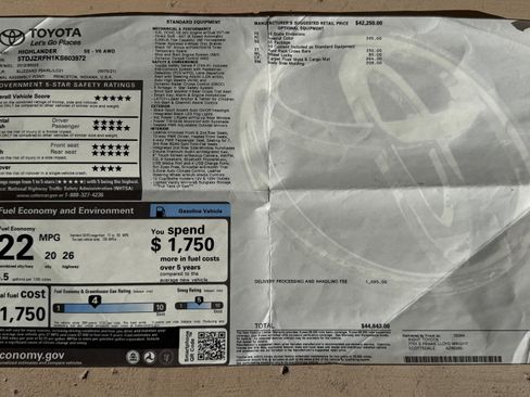 Used 2019 Toyota Highlander SE image 12