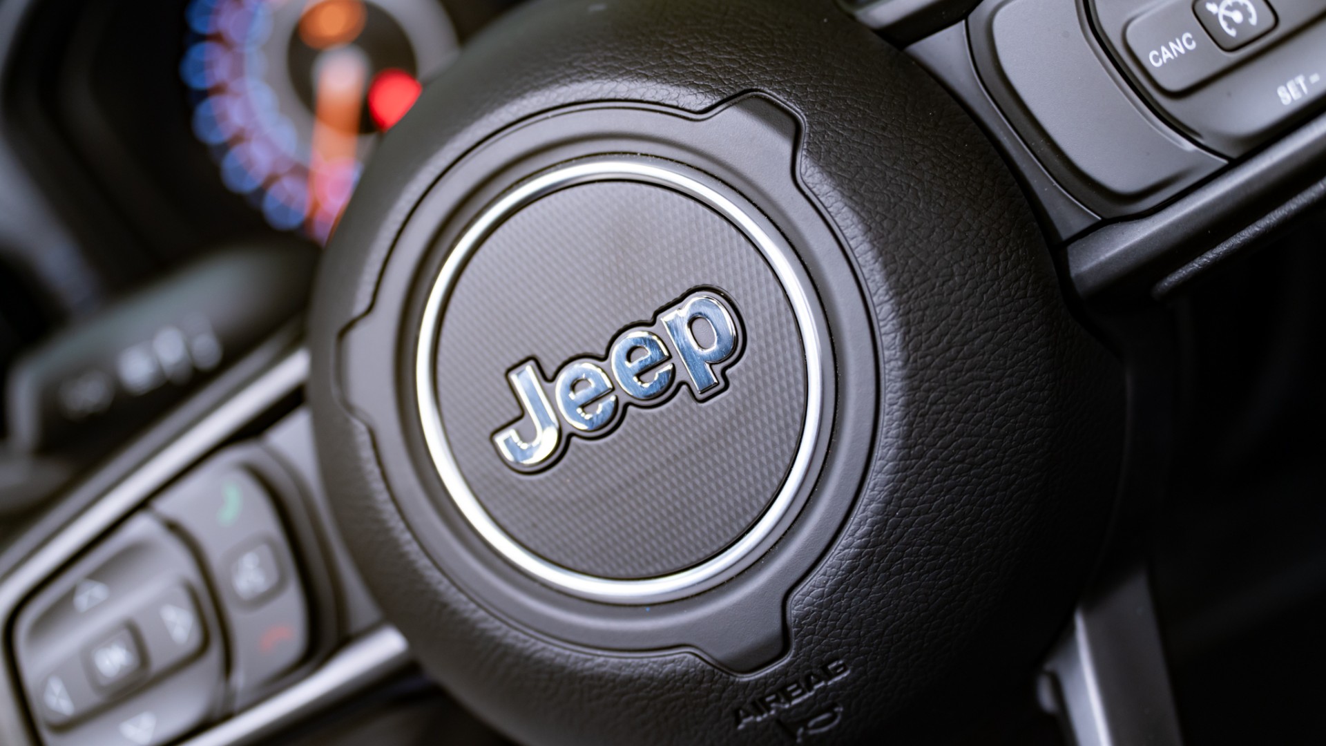 Used 2023 Jeep Wrangler Unlimited AWD/4WD image 15