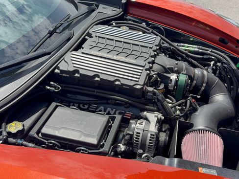 Used 2016 Chevrolet Corvette Z06 w/ 3LZ Preferred Equipment Group RWD image 13