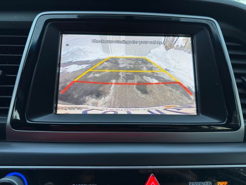 Used 2018 Hyundai Sonata SEL image 13