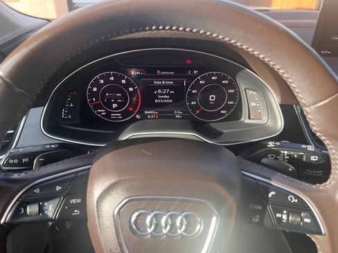 Used 2017 Audi Q7 3.0T Prestige AWD/4WD image 9