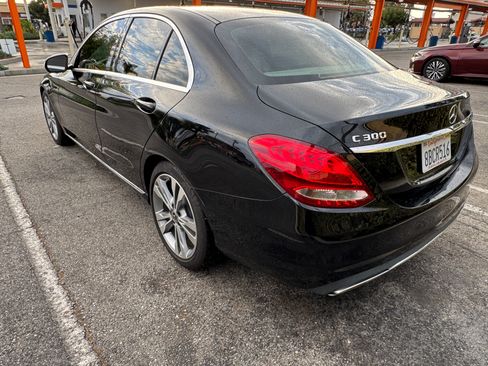 Used 2017 Mercedes-Benz C 300 Sedan image 11