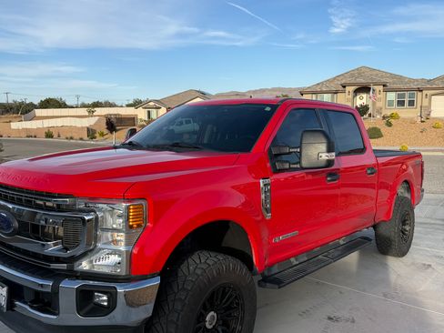 Used 2021 Ford F250 XLT w/ XLT Value Package AWD/4WD image 1