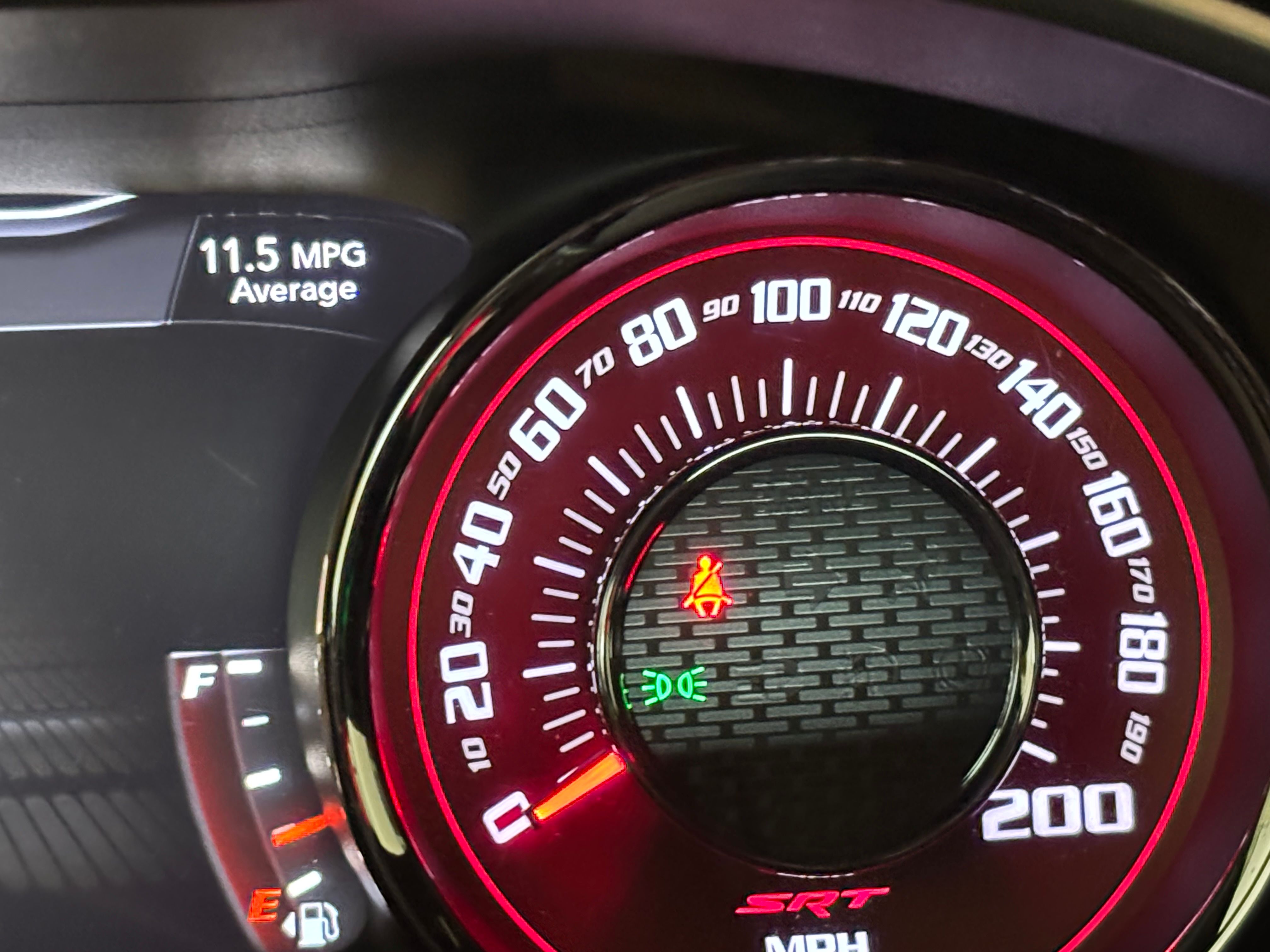 Used 2017 Dodge Challenger SRT Hellcat RWD image 4