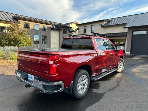 Used 2020 Chevrolet Silverado 1500 LTZ w/ LTZ Plus Package AWD/4WD image 15