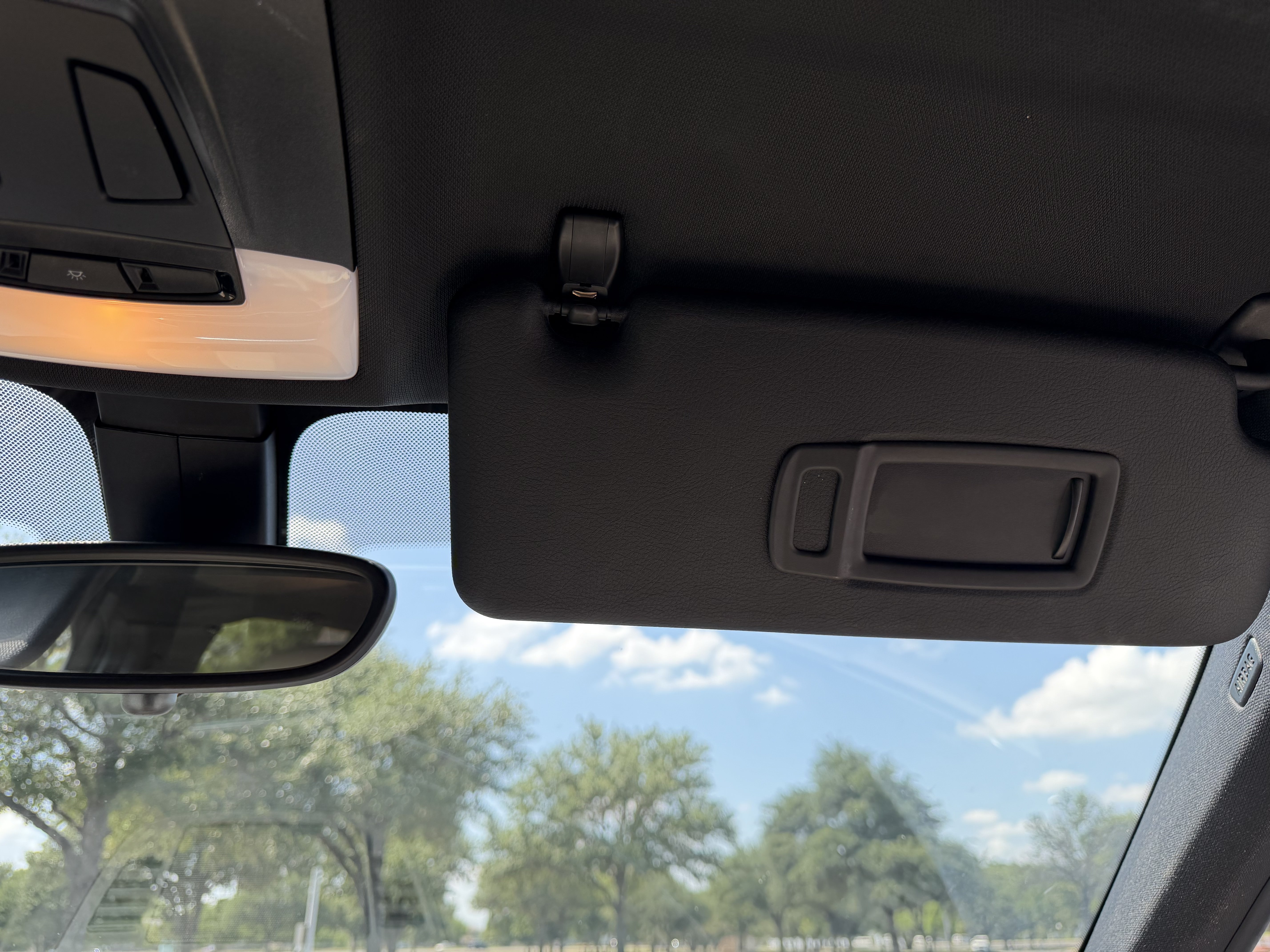 Used 2018 BMW X1 sDrive28i FWD image 17