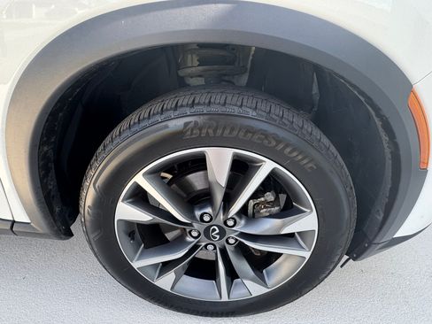 Used 2023 INFINITI QX60 Luxe image 6