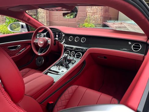 Used 2023 Bentley Continental GT Speed image 20