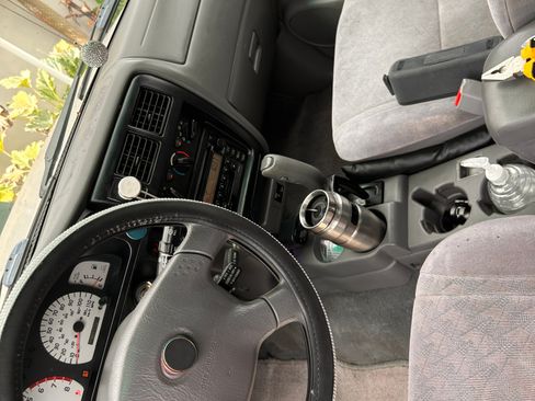 Used 2002 Toyota Tacoma PreRunner w/ SR5 Pkg w/ Chrome Pkg RWD image 1