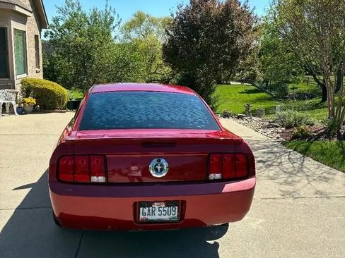 Used 2008 Ford Mustang Premium RWD image 8