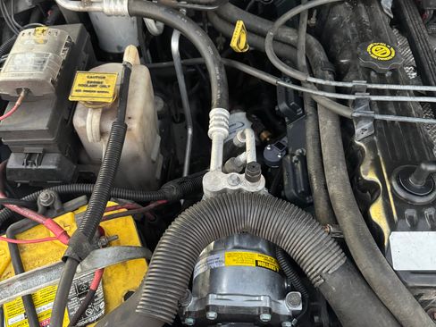 Used 2001 Jeep Cherokee Sport image 15