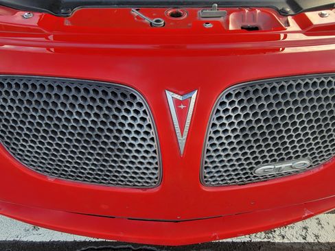 Used 2005 Pontiac GTO Coupe 2D image 25