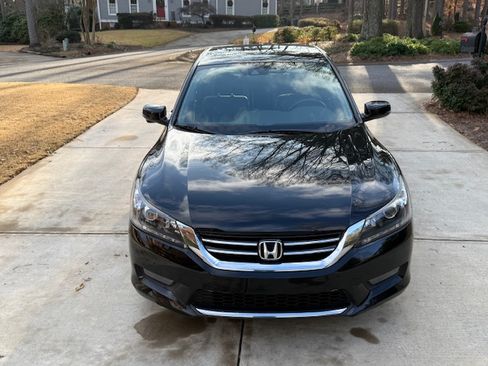 Used 2015 Honda Accord EX-L image 4