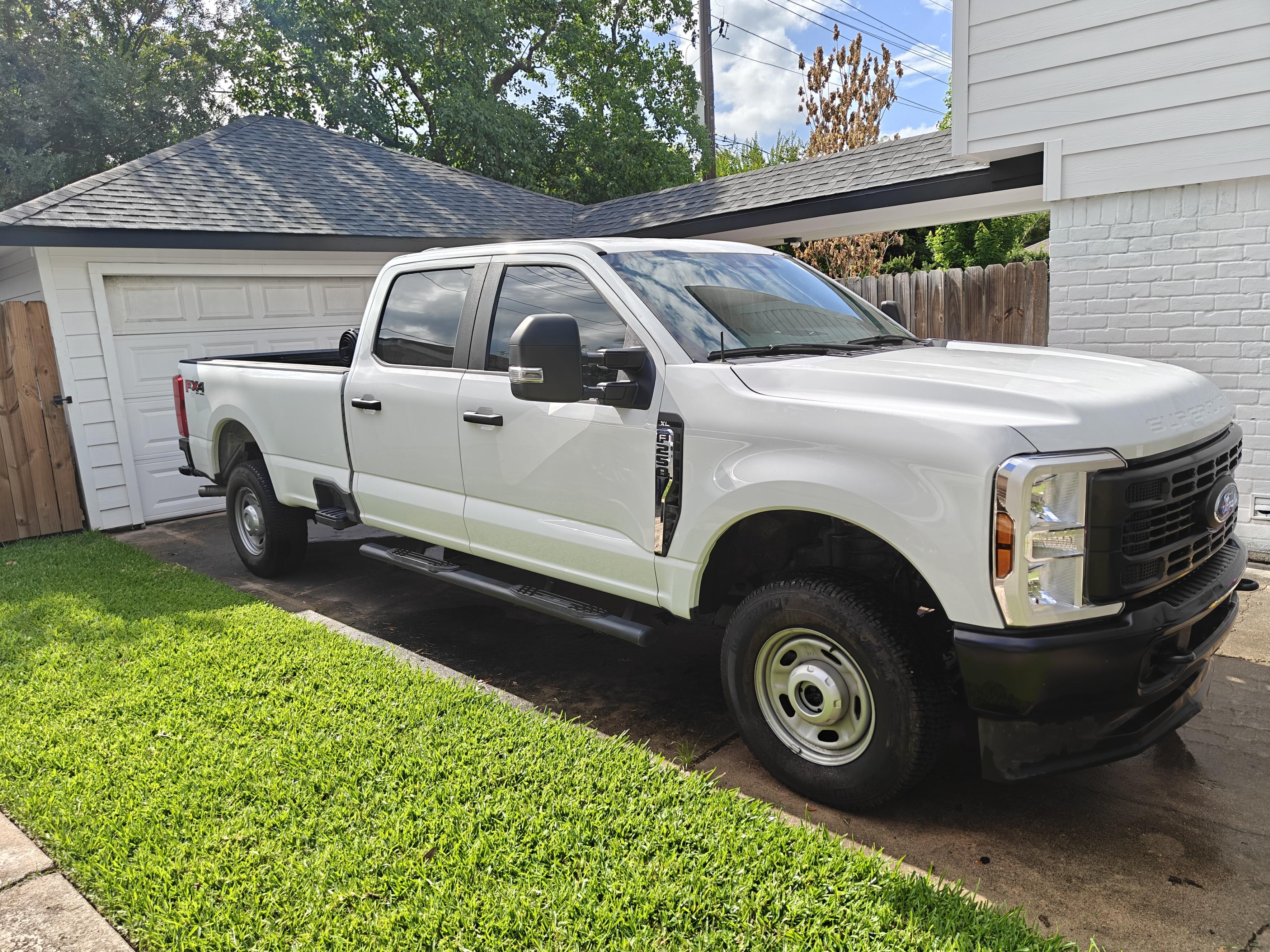 Used 2024 Ford F250 XL w/ FX4 Off-Road Package AWD/4WD image 1