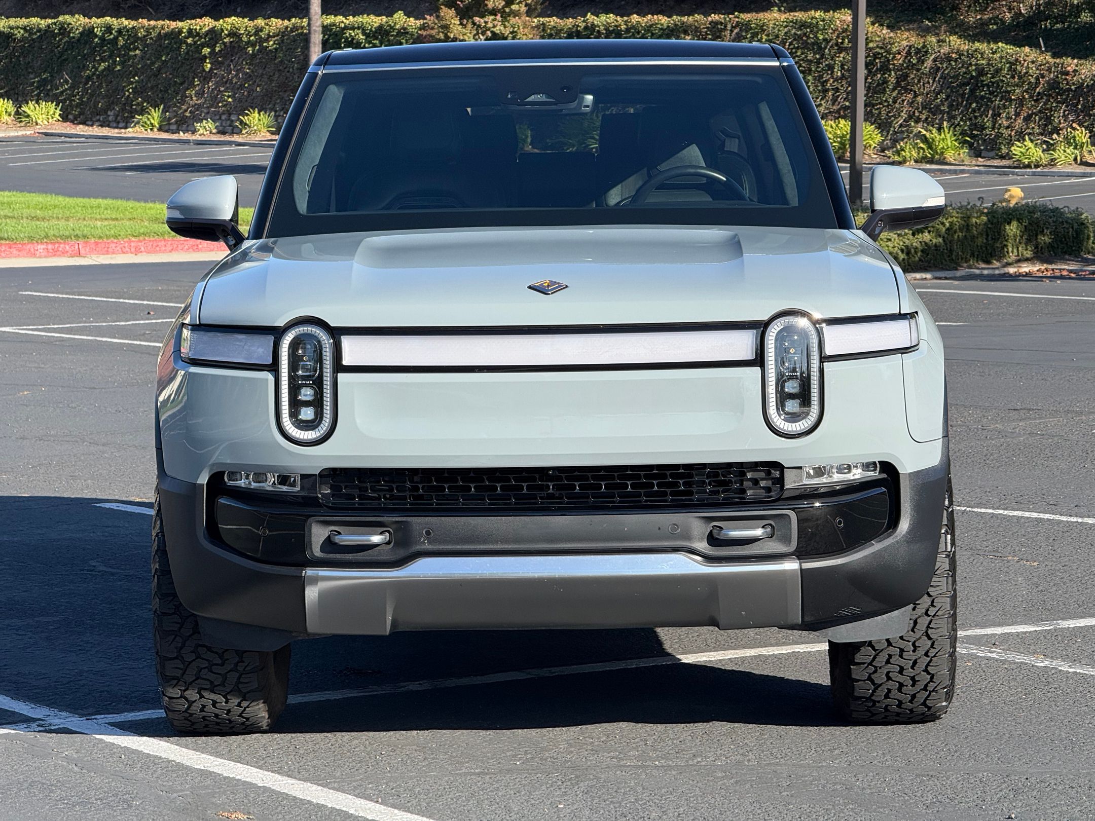 Used 2023 Rivian R1S Adventure Quad AWD/4WD image 2