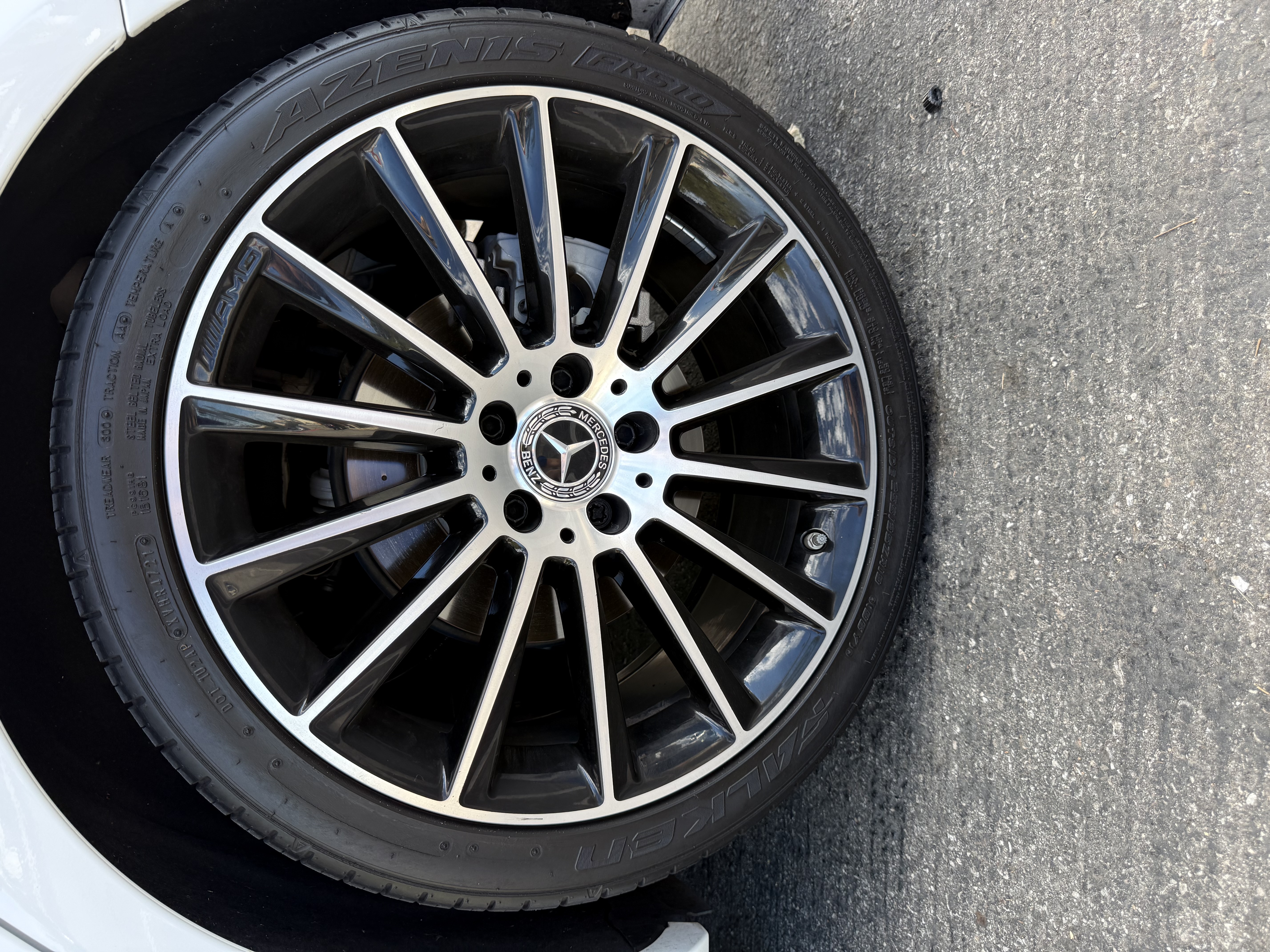 Used 2018 Mercedes-Benz C 300 Sedan image 11