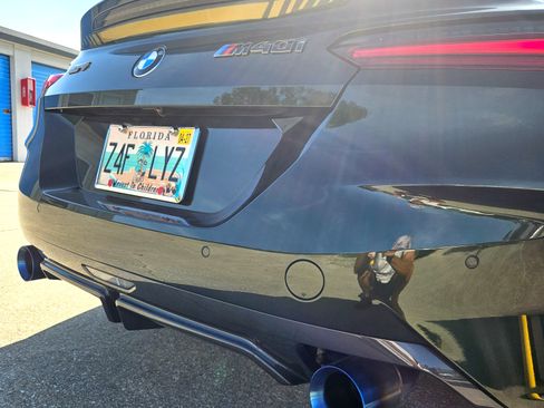Used 2025 BMW Z4 M40i w/ Edition RWD image 16