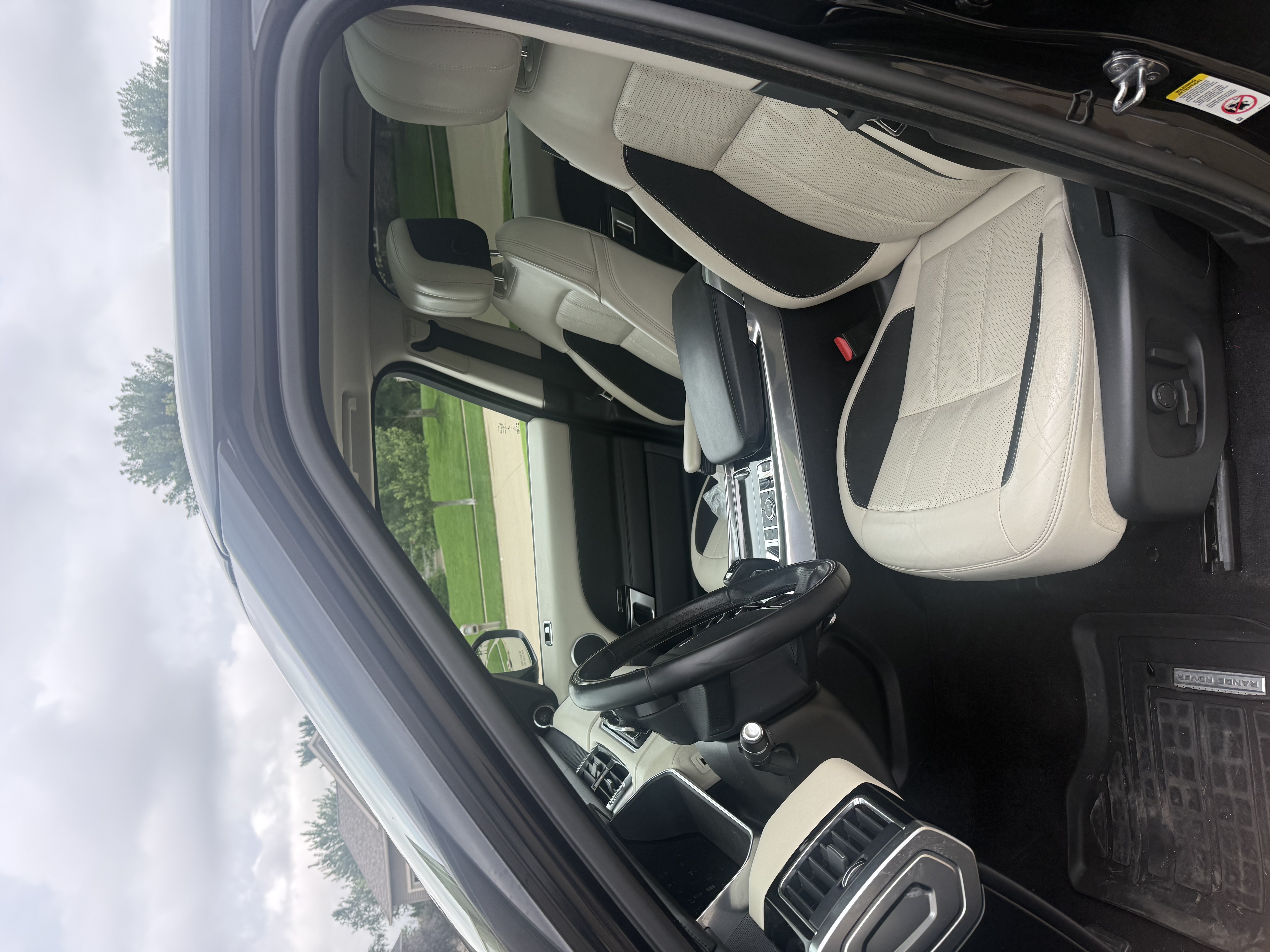 Used 2018 Land Rover Range Rover Sport Supercharged AWD/4WD image 4
