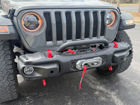 Used 2021 Jeep Wrangler Unlimited Rubicon w/ Xtreme Recon 35" Tire Package image 8