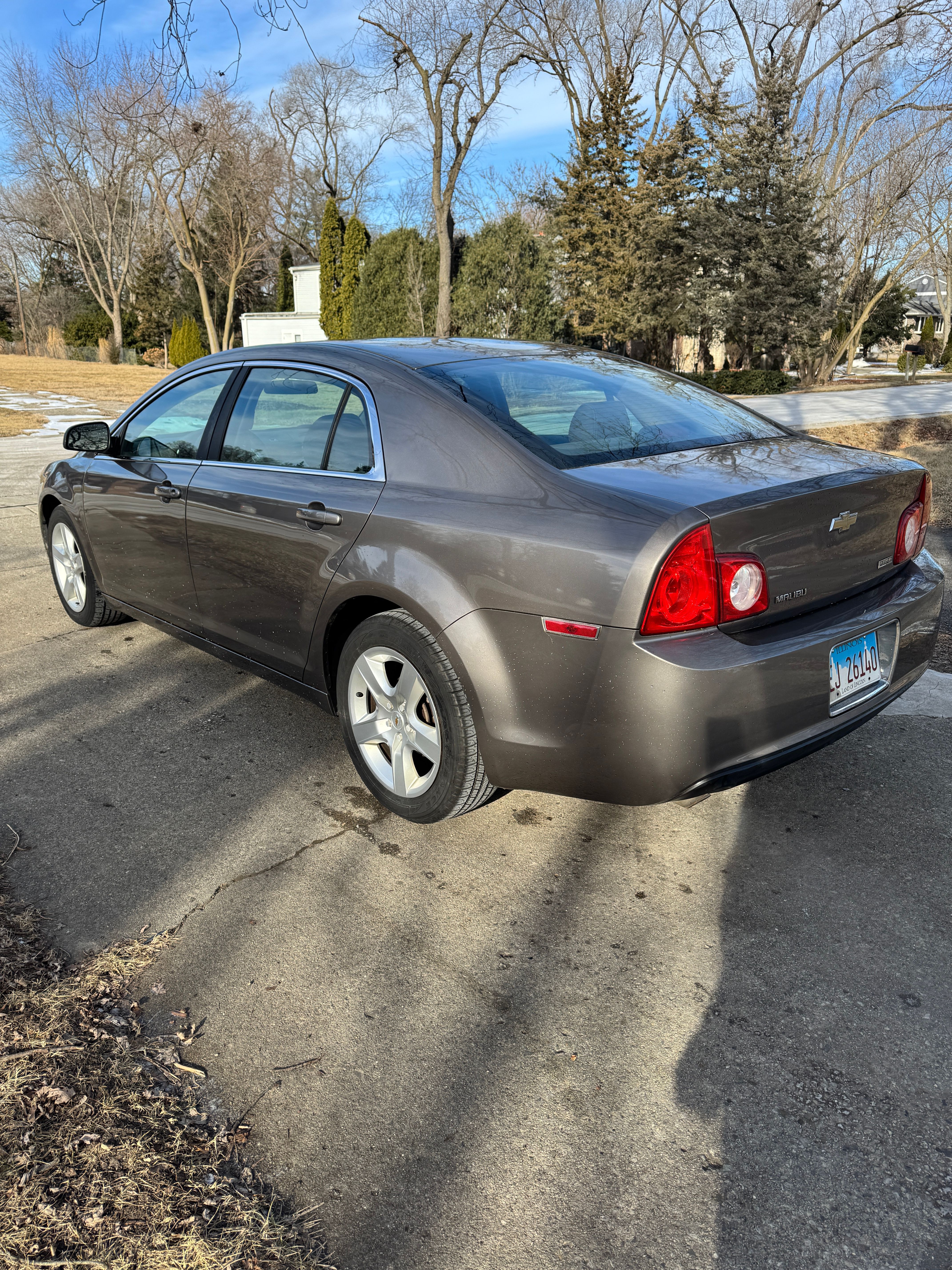 Used 2010 Chevrolet Malibu LS FWD image 4