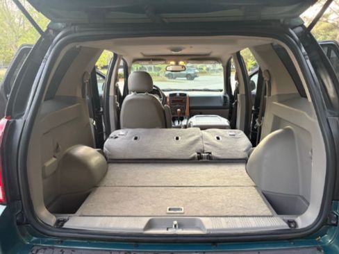 Used 2006 Saturn Vue 2WD V6 w/ Comfort Pkg image 14