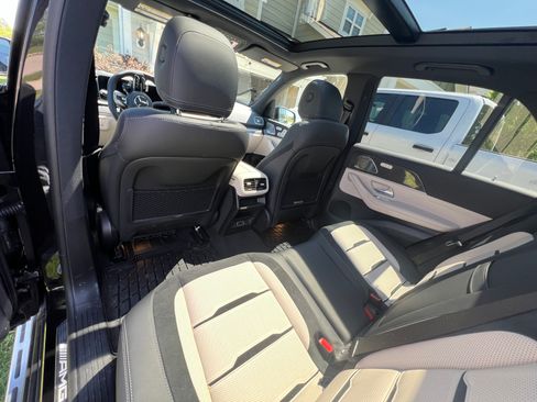 Used 2026 Mercedes-Benz GLE 53 AMG 4MATIC image 10