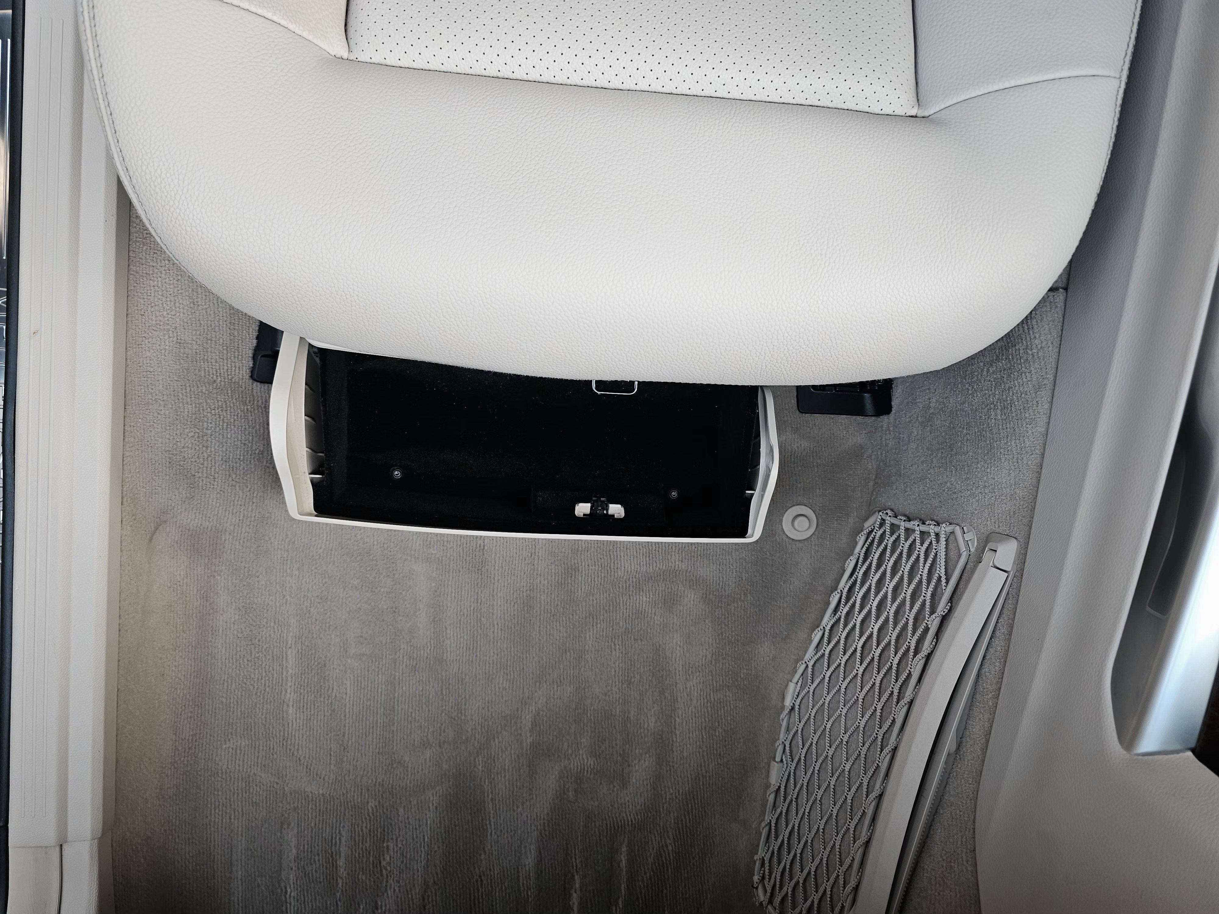 Used 2016 Mercedes-Benz E 350 Sedan image 10