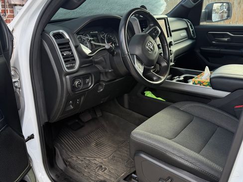 Used 2021 RAM 1500 Big Horn AWD/4WD image 6