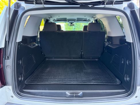 Used 2019 Chevrolet Tahoe LS image 10