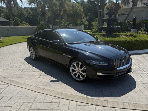 Used 2019 Jaguar XJ L Portfolio image 13