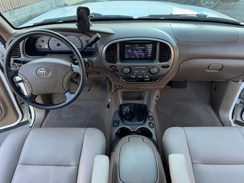 Used 2003 Toyota Sequoia Limited image 8
