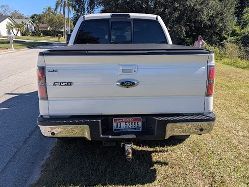Used 2013 Ford F150 Lariat w/ Luxury Equipment Group image 4