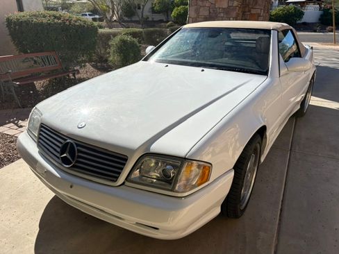 Used 2002 Mercedes-Benz SL 500 image 2