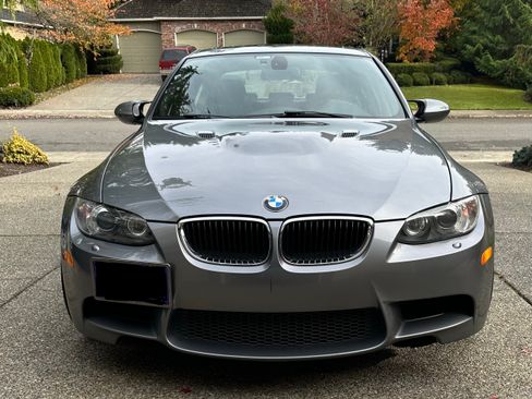 Used 2011 BMW M3 Sedan image 7