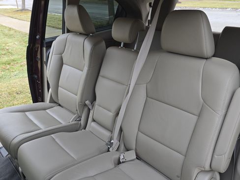 Used 2014 Honda Odyssey EX-L image 15