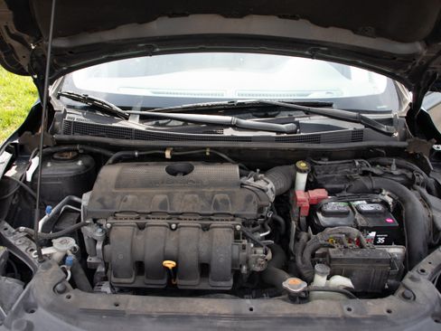 Used 2017 Nissan Sentra SV image 19