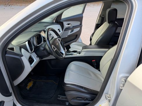 Used 2012 Chevrolet Equinox LT image 4