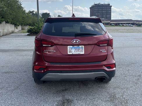 Used 2018 Hyundai Santa Fe Sport w/ 2.4L Tech Package 04 AWD/4WD image 8