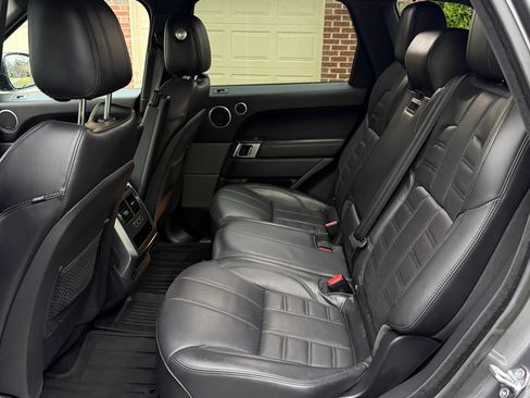 Used 2016 Land Rover Range Rover Sport HST AWD/4WD image 10