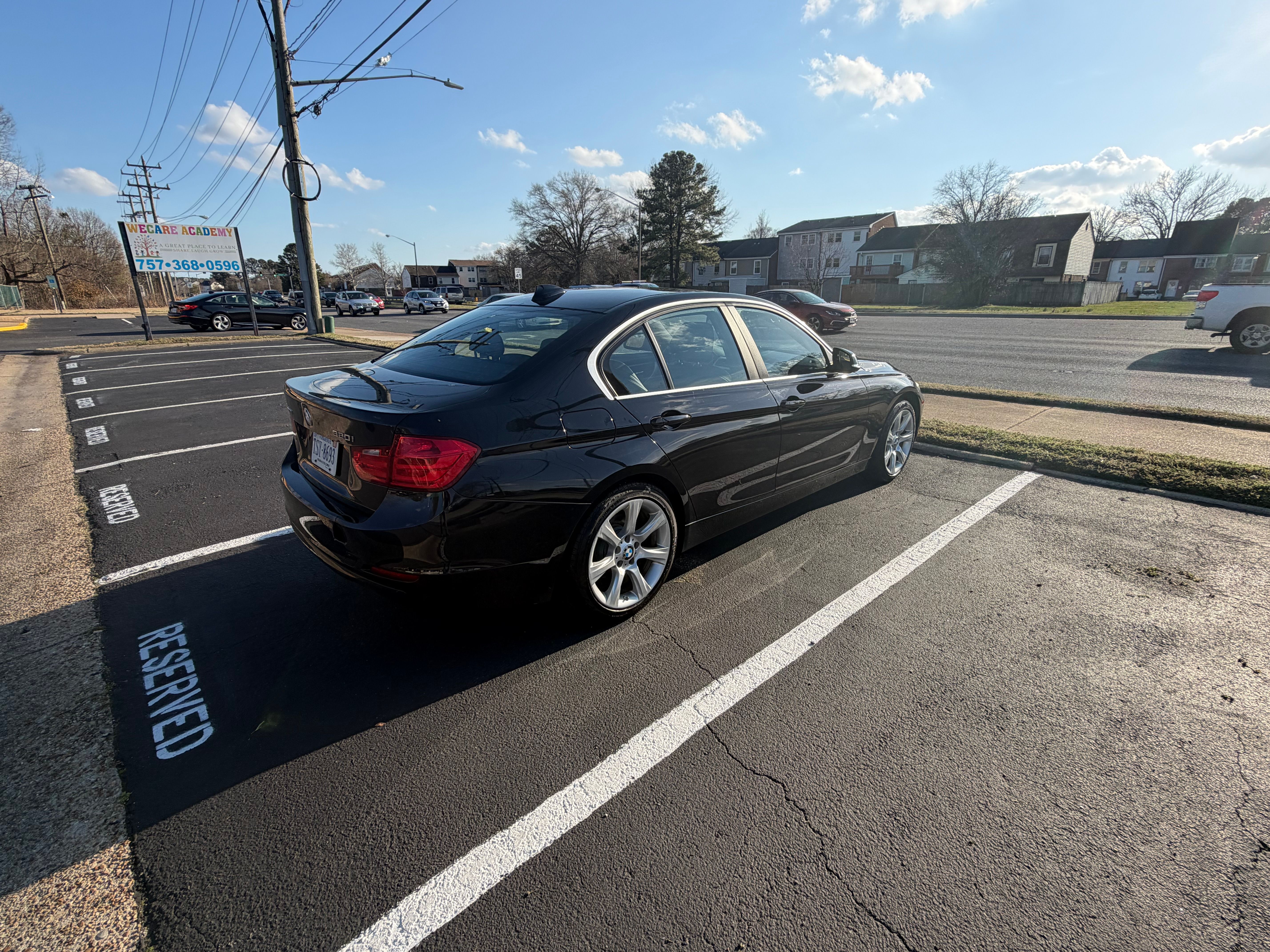 Used 2015 BMW 320i xDrive Sedan AWD/4WD image 2
