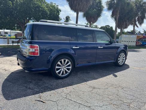 Used 2016 Ford Flex Limited w/ Equipment Group 303A AWD/4WD image 2
