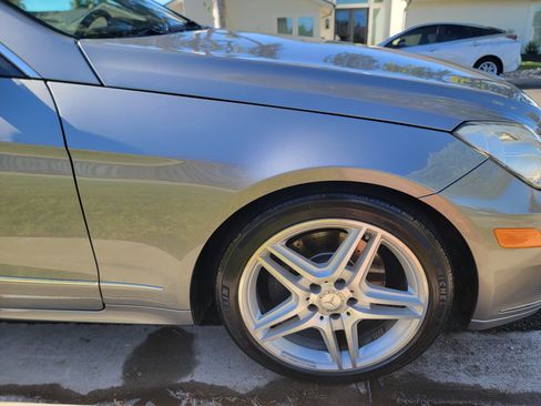 Used 2011 Mercedes-Benz E 350 Cabriolet image 28