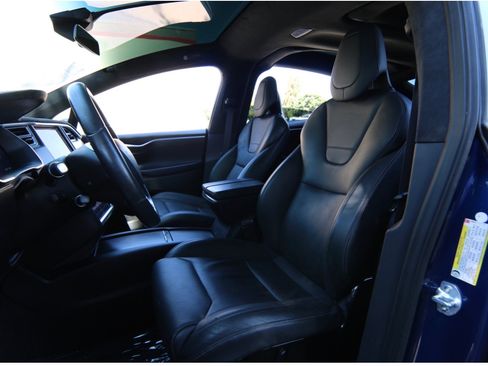 Used 2016 Tesla Model X 75D AWD/4WD image 2