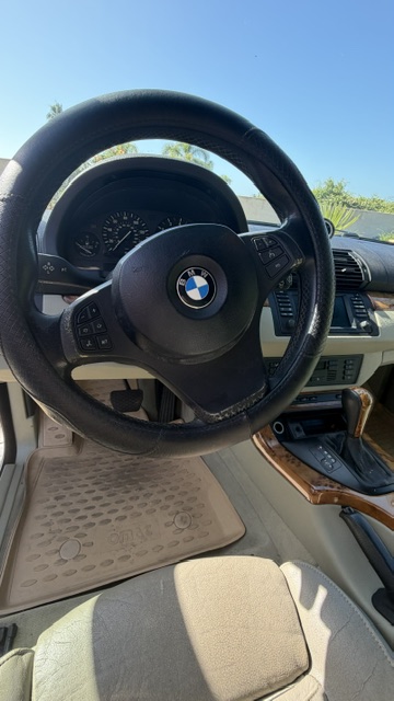 Used 2004 BMW X5 4.4i AWD/4WD image 8