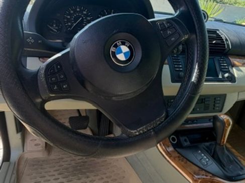 Used 2004 BMW X5 4.4i AWD/4WD image 8