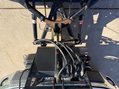 Used 2013 Ford F150 XLT w/ Luxury Equipment Group image 6